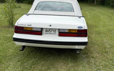 Ford-mustang-1983-white-1