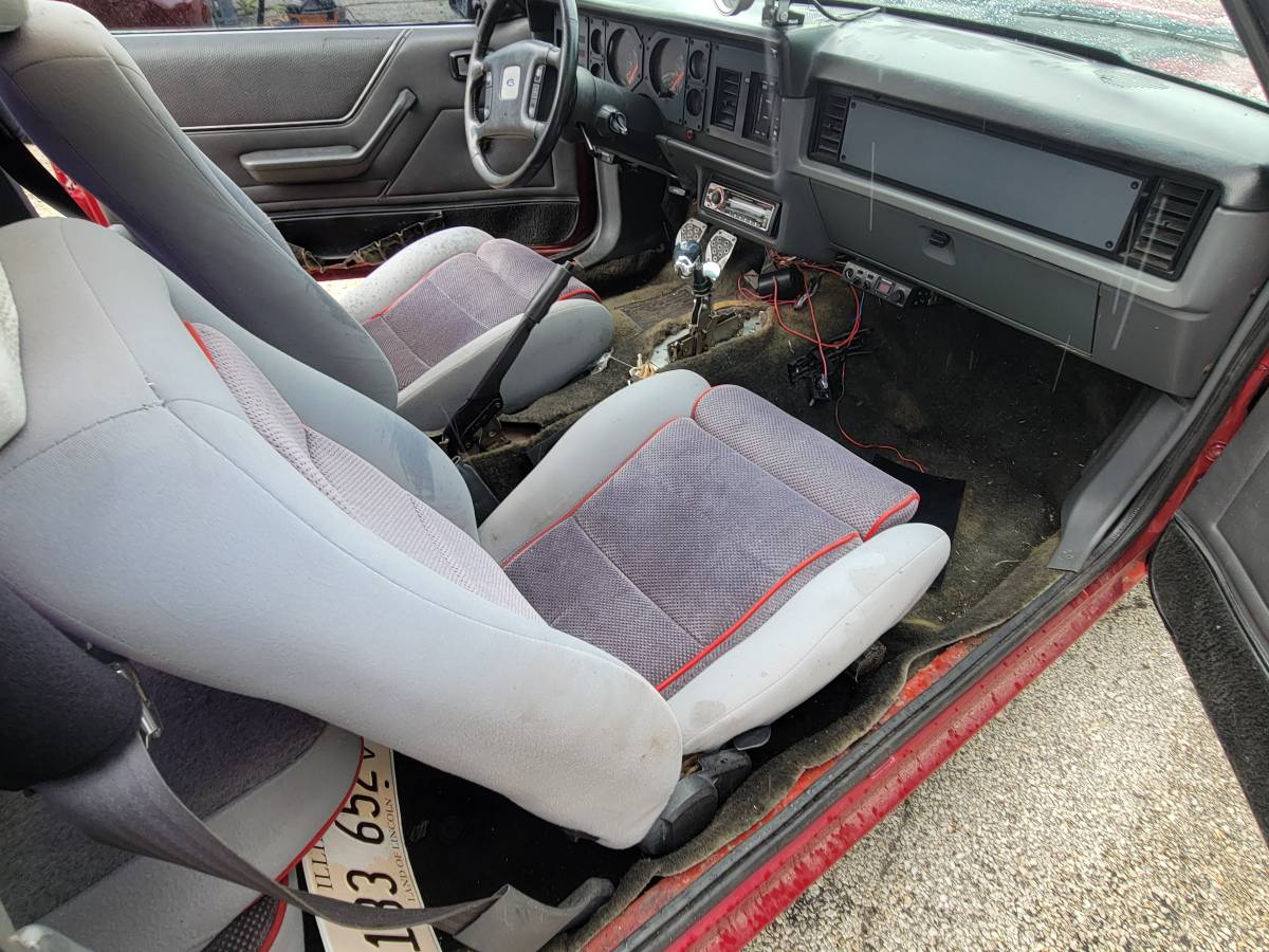 Ford-mustang-1985-custom-9