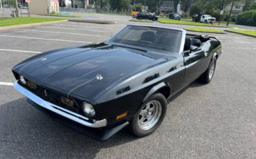 Ford-mustang-convertible-1972-black