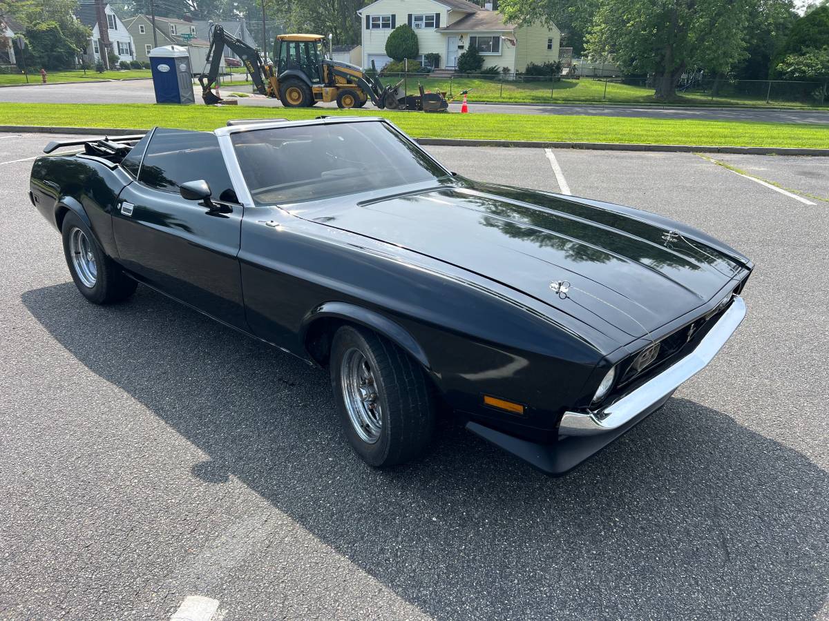 Ford-mustang-convertible-1972-black-3