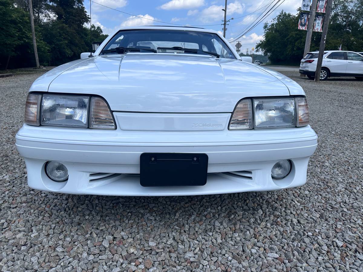 Ford-mustang-convertible-1989-white-1