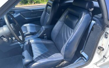 Ford-mustang-convertible-1989-white-14