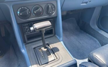 Ford-mustang-convertible-1989-white-21