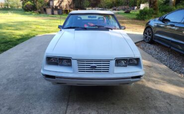 Ford-mustang-glx-1984-white-1