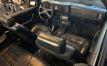 Ford-mustang-gt-1983-3