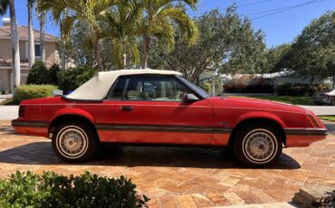 Ford-mustang-gt-1983-4