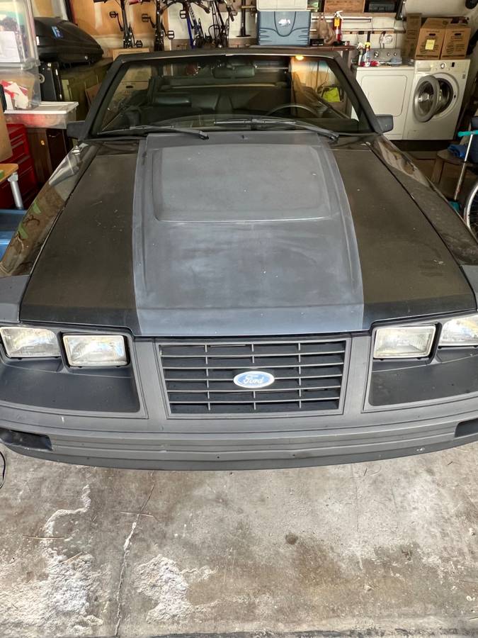 Ford-mustang-gt-1983-5
