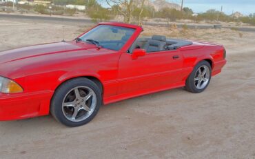 Ford-mustang-gt-convertible-1988-red