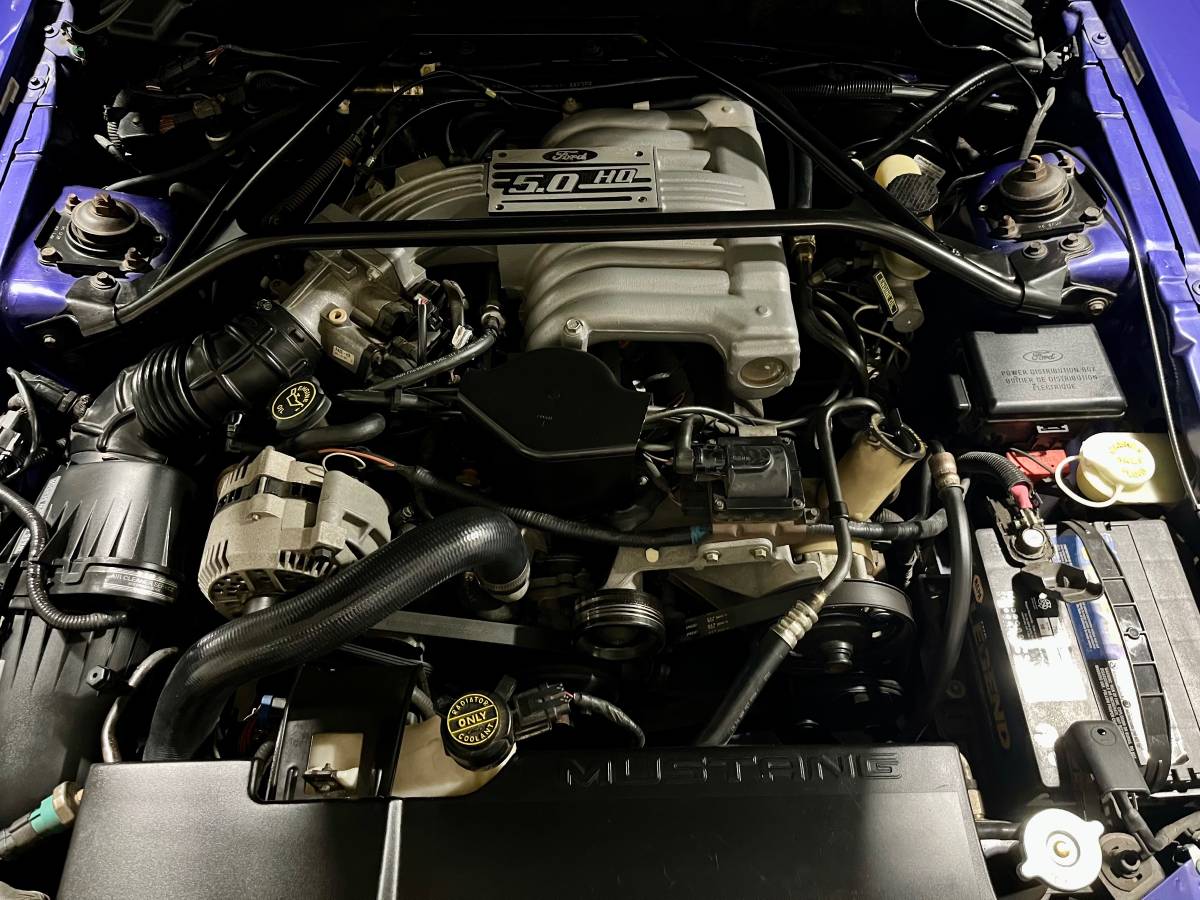 Ford-mustang-gt-convertible-1995-blue-21