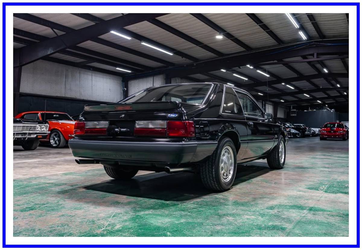 Ford-mustang-lx-1990-black-9