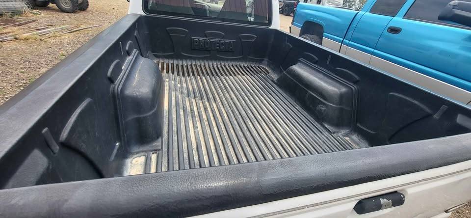 Ford-ranger-1995-white-2