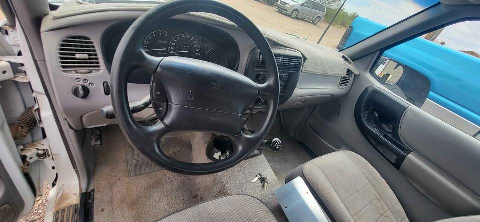 Ford-ranger-1995-white-4