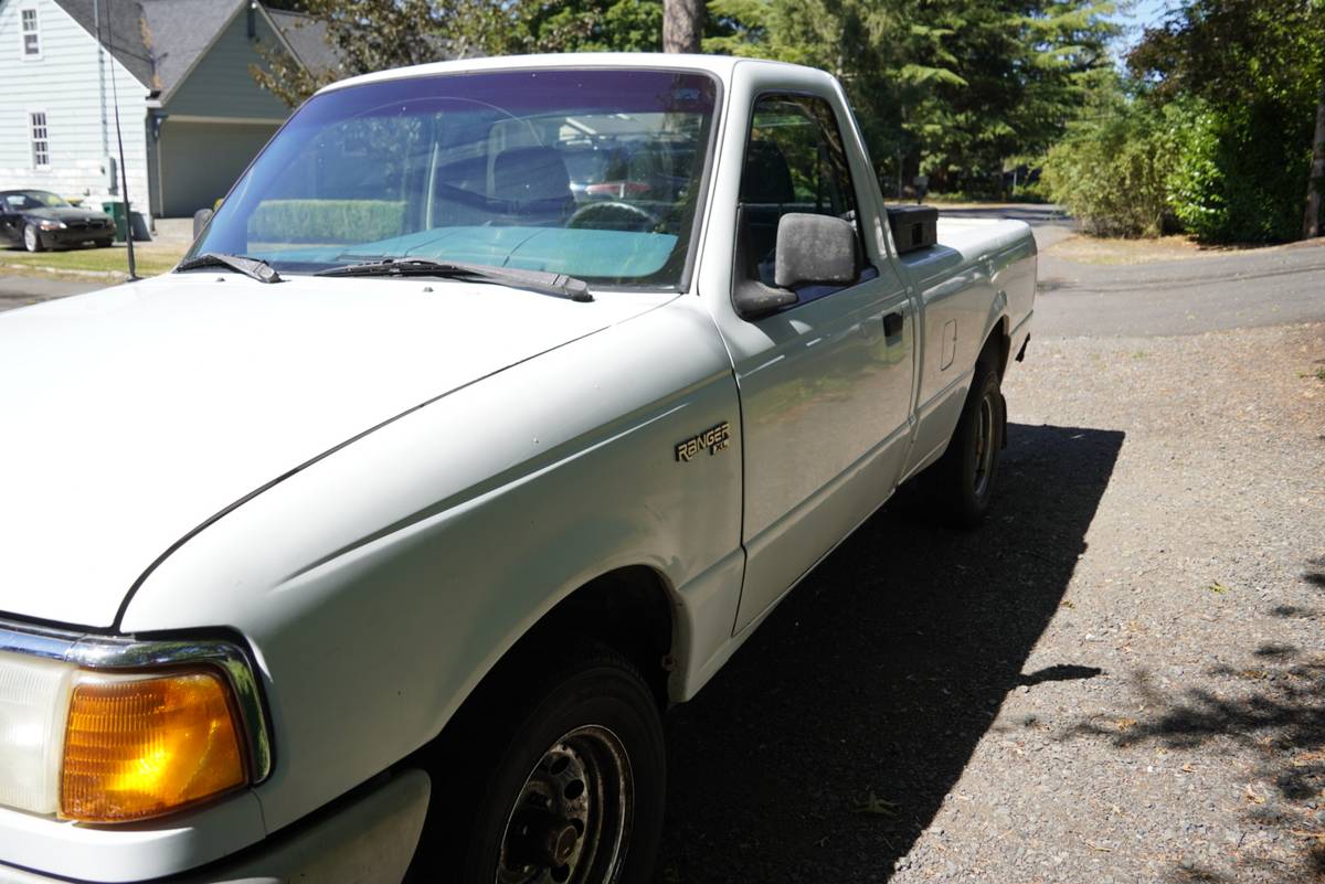 Ford-ranger-xl-1993-white-2