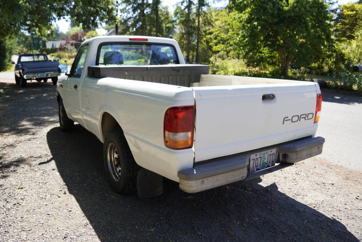Ford-ranger-xl-1993-white-5