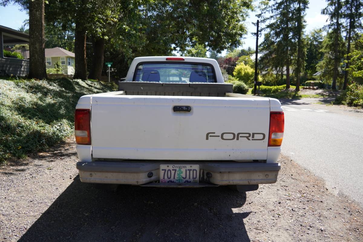 Ford-ranger-xl-1993-white-6