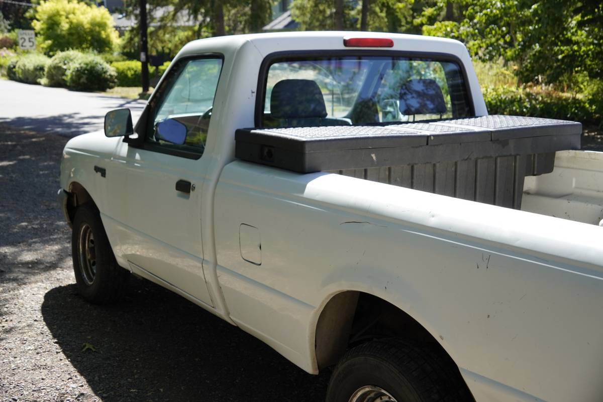 Ford-ranger-xl-1993-white-9