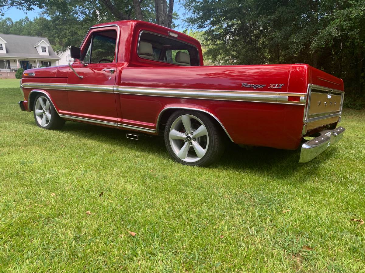 Ford-ranger-xlt-1972-red-10