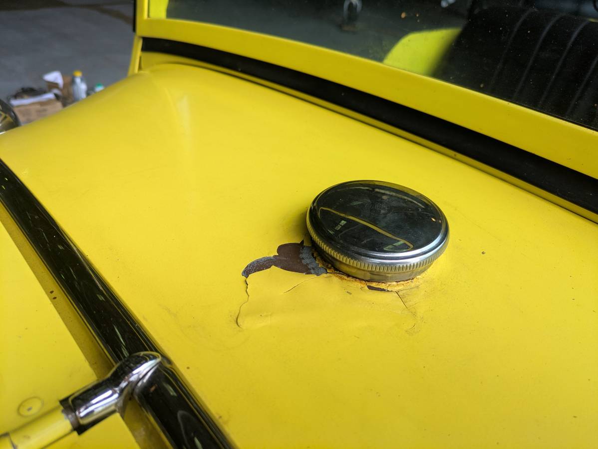 Ford-roadster-1931-yellow-11