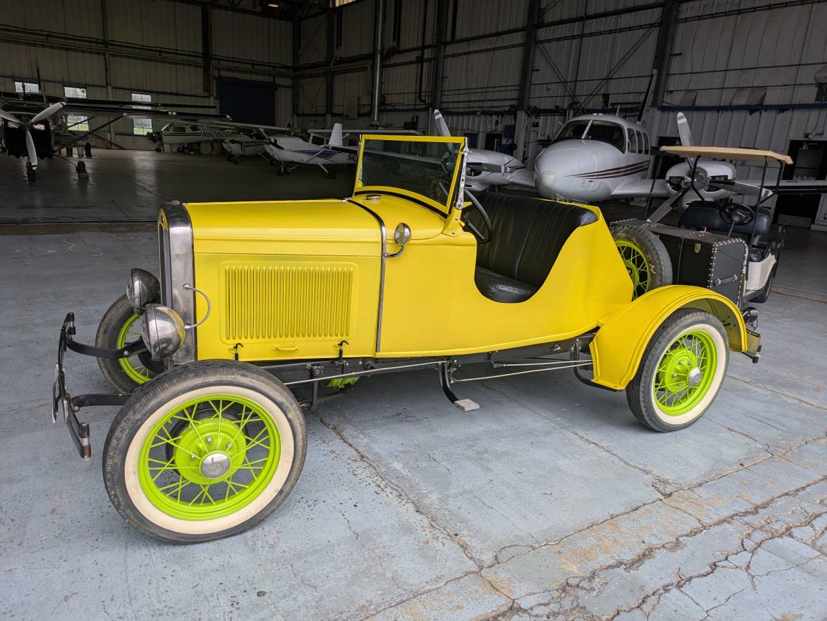 Ford-roadster-1931-yellow-2