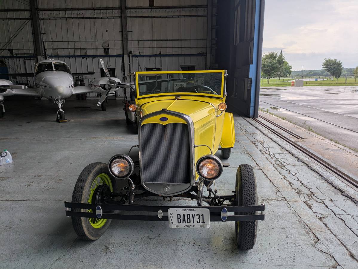 Ford-roadster-1931-yellow-7