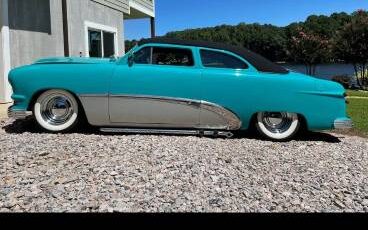 Ford-sedan-1950-1