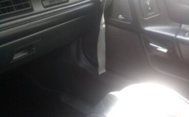 Ford-taurus-sho-1990-black-12