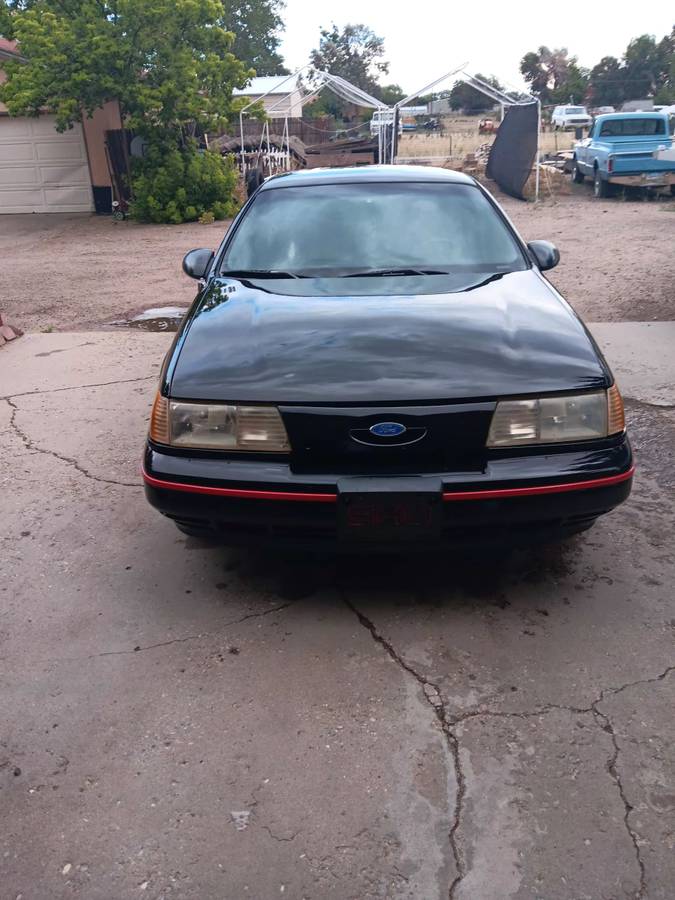 Ford-taurus-sho-1991-black-1