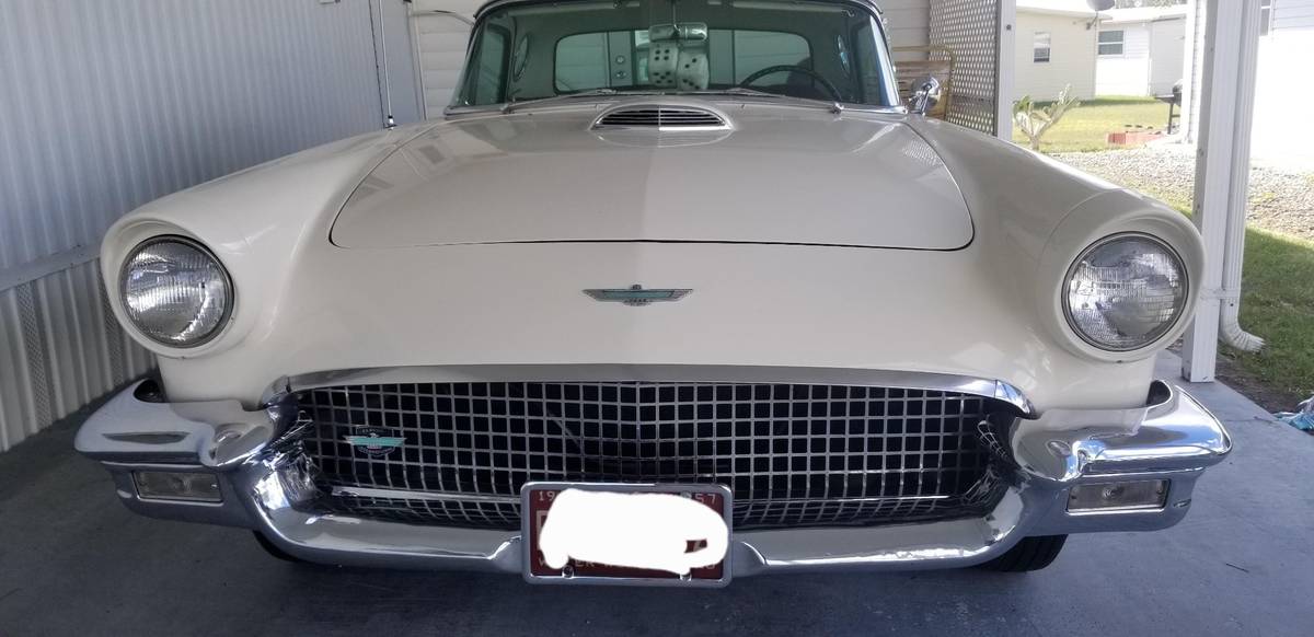 Ford-tbird-1957-2