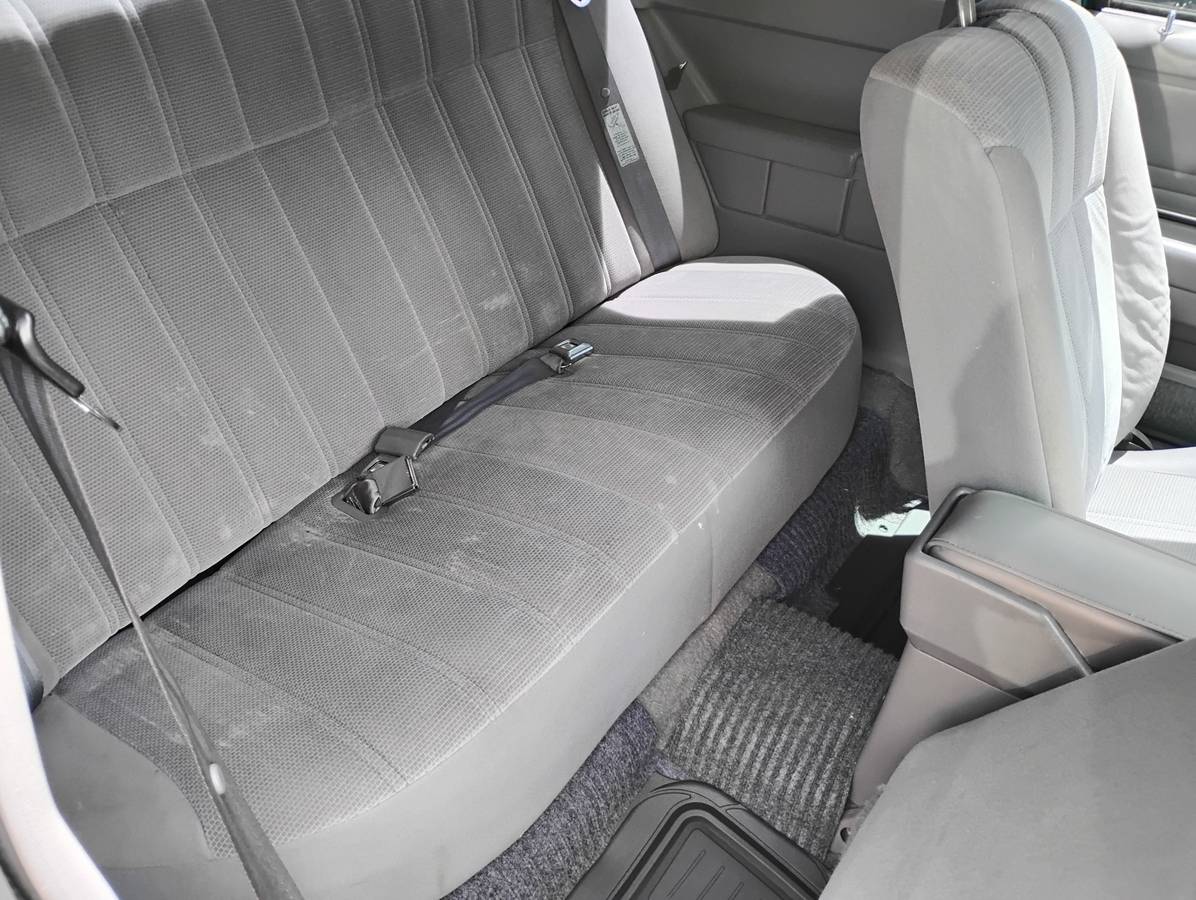 Ford-tempo-coupe-1993-green-8