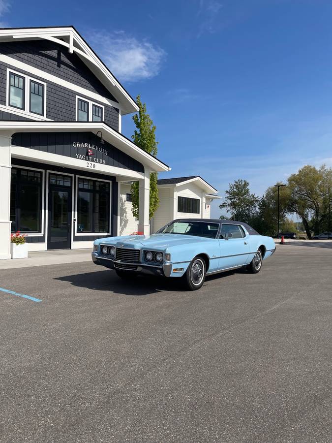 Ford-thunderbird-coupe-1972-blue-2
