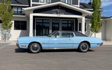Ford-thunderbird-coupe-1972-blue