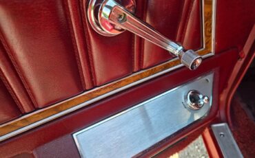 Ford-thunderbird-coupe-1977-red-12