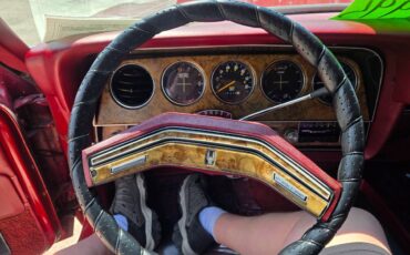 Ford-thunderbird-coupe-1977-red-18