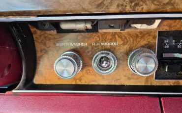 Ford-thunderbird-coupe-1977-red-21