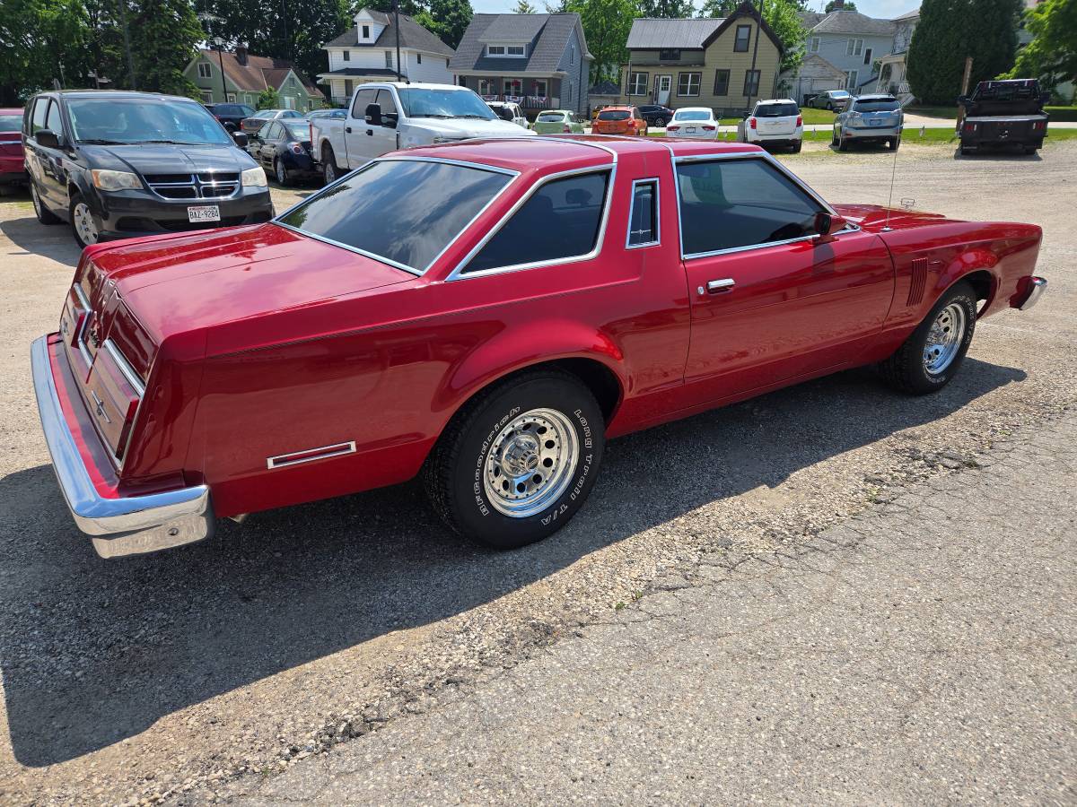 Ford-thunderbird-coupe-1977-red-3