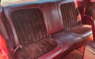 Ford-thunderbird-coupe-1977-red-8