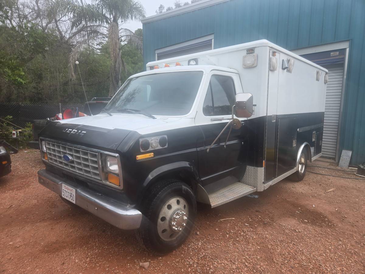 Ford-transit-1988-4
