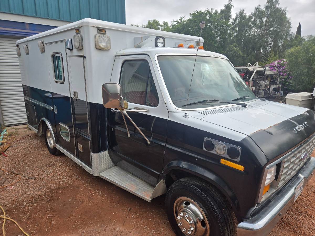 Ford-transit-1988-6