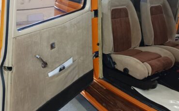 Ford-vicky-1933-orange-2