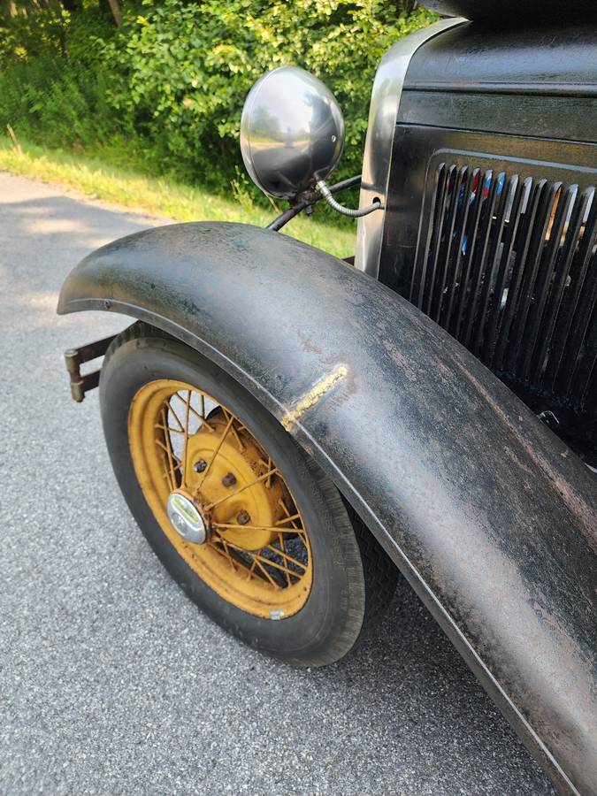 Ford-–-cabriolet-type-68b-1931-black-1