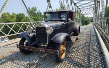 Ford-–-cabriolet-type-68b-1931-black-10