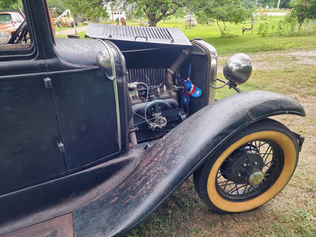 Ford-–-cabriolet-type-68b-1931-black-5