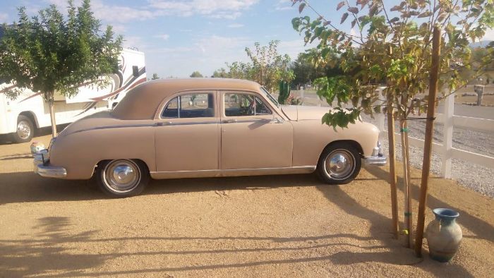 Frazer-Manhattan-1950-Brown-5