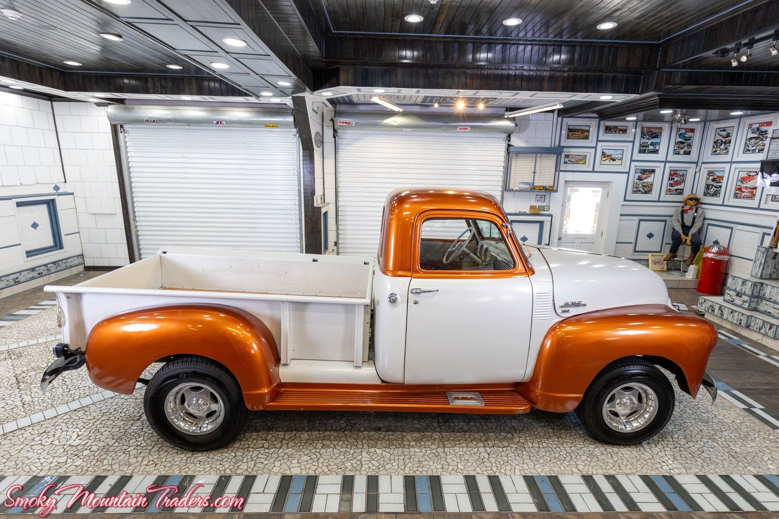 GMC-100-1949-18