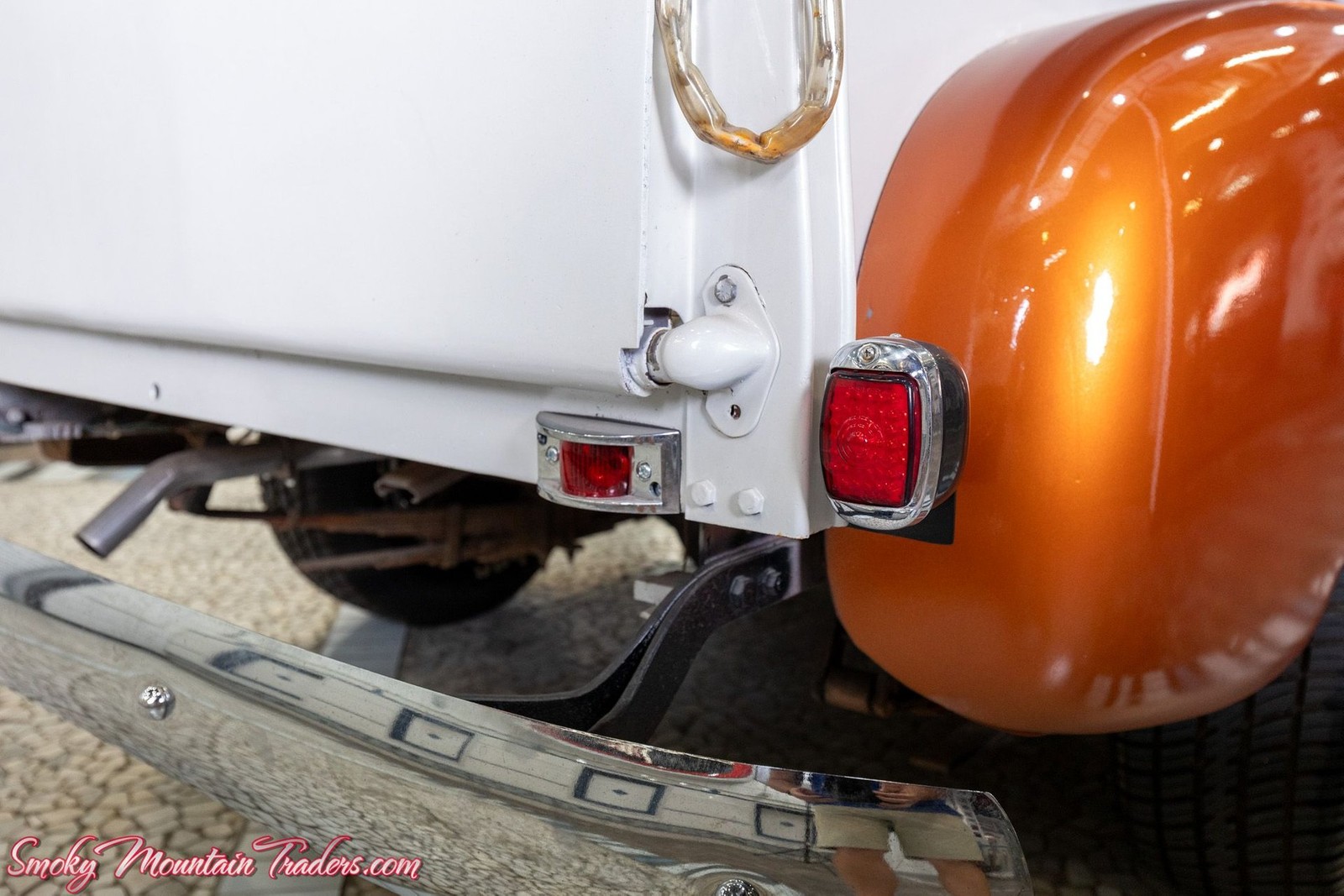 GMC-100-1949-24