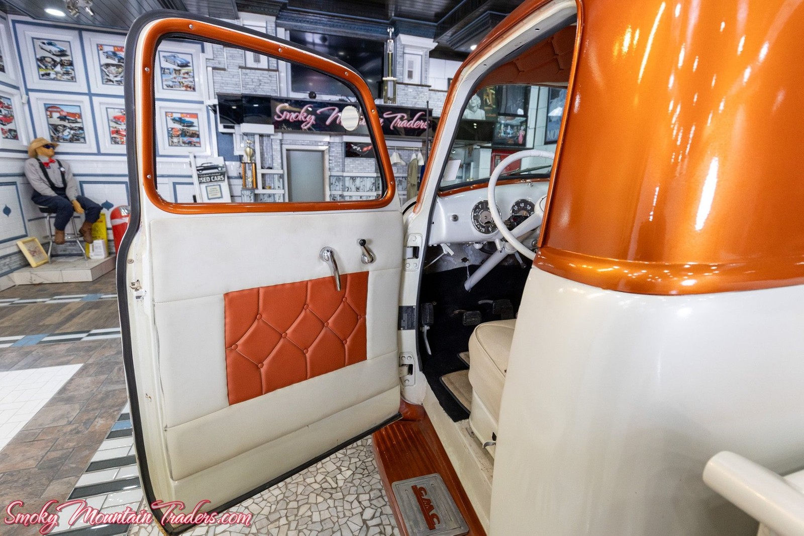 GMC-100-1949-36