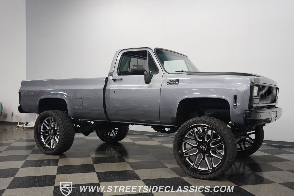 GMC-2500-1980-Pickup-Truck-16