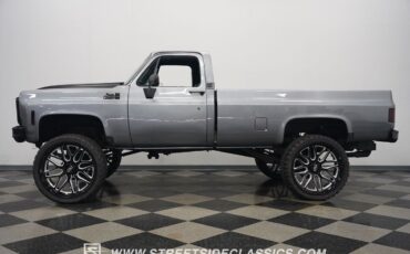 GMC-2500-1980-Pickup-Truck-2