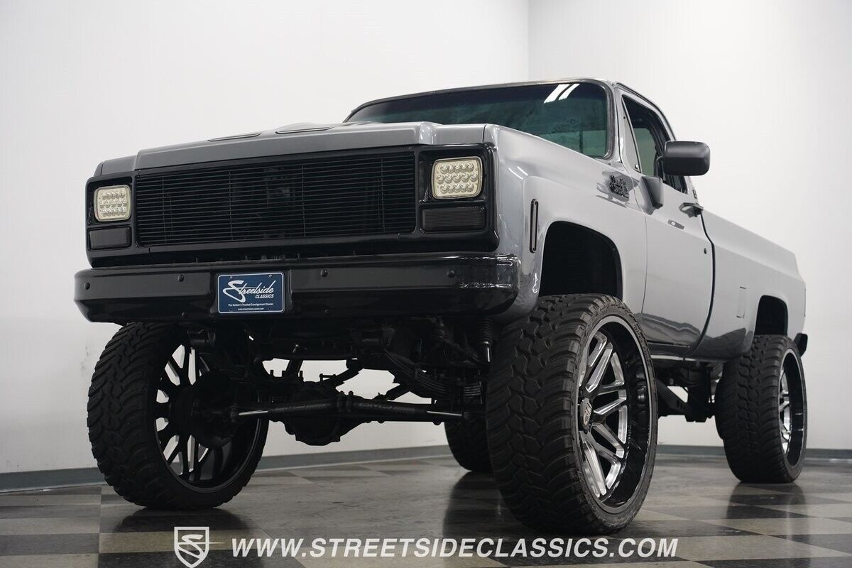 GMC-2500-1980-Pickup-Truck-22
