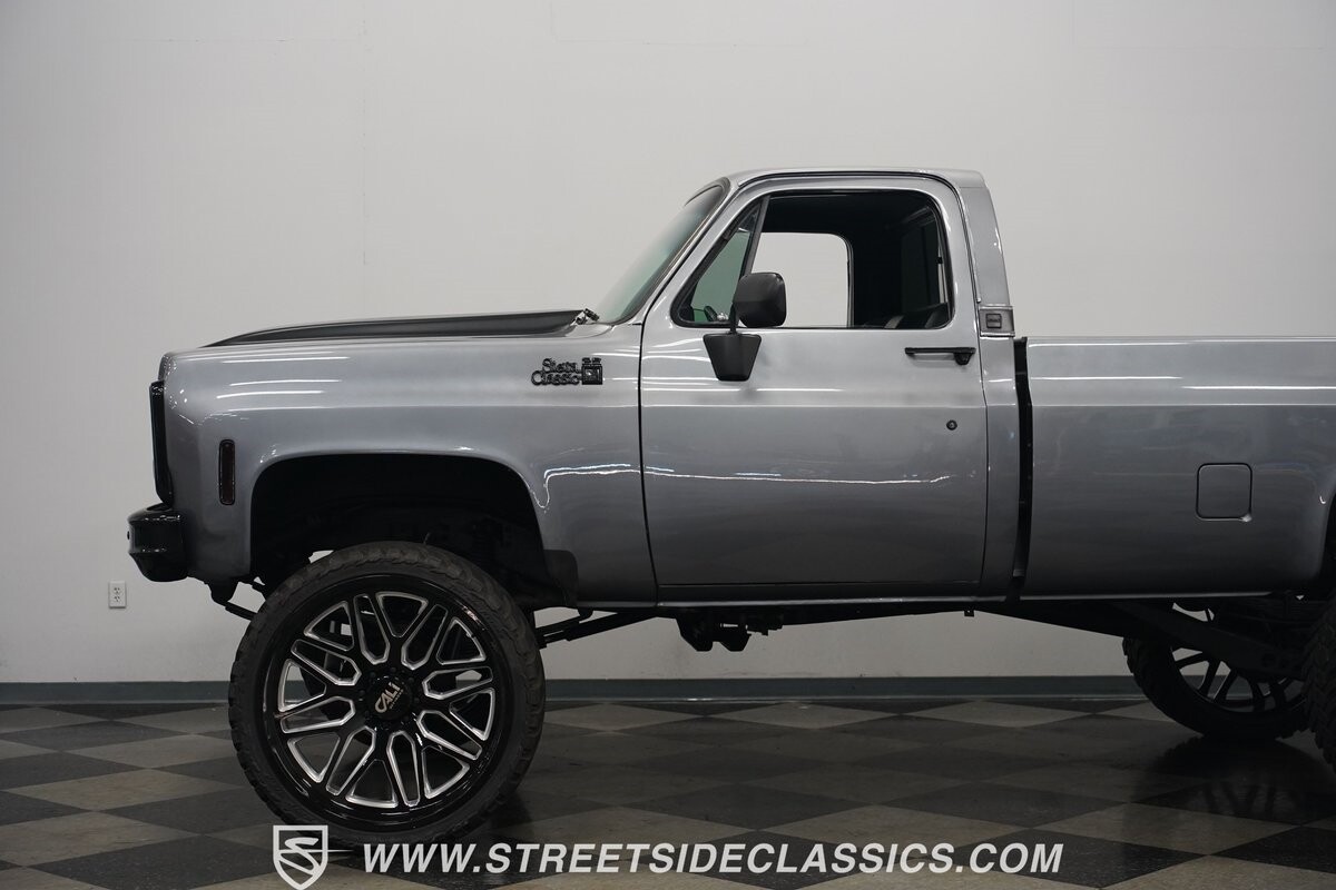 GMC-2500-1980-Pickup-Truck-25